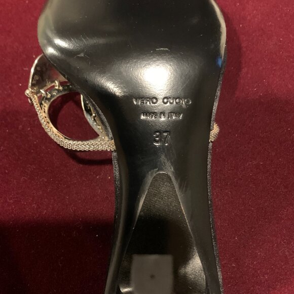 Guiseppe Zanotti - Picture 3 of 8